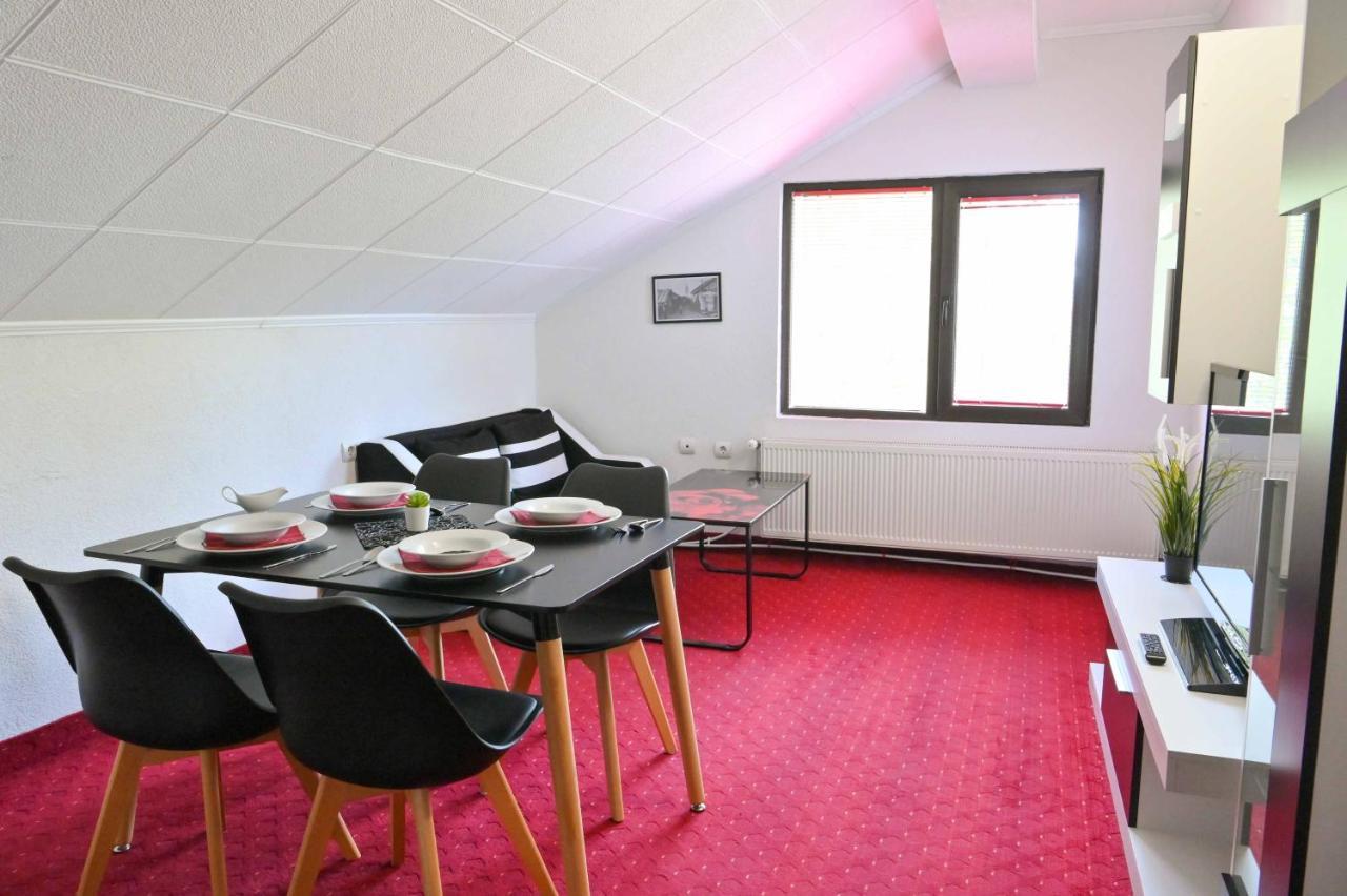 Discovery Apartment Bansko Esterno foto